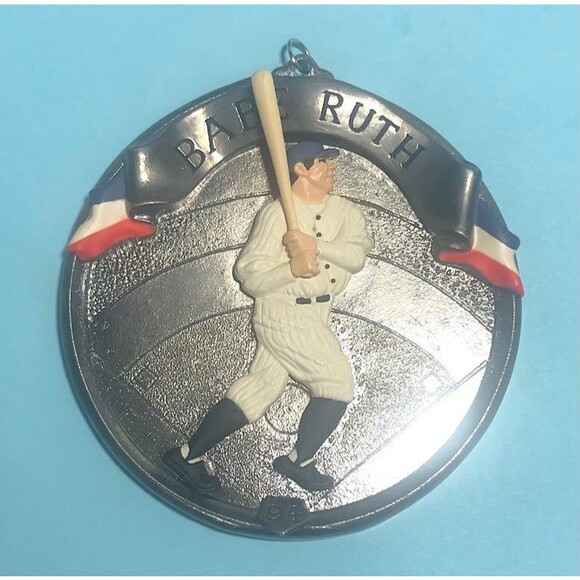Babe Ruth New York Yankees 1994 Hallmark Ornament - Picture 1 of 3